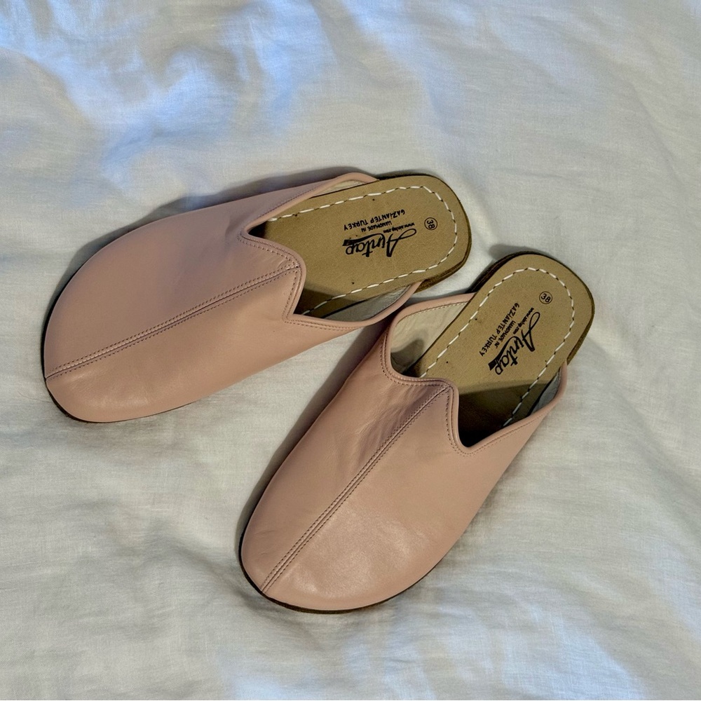 Women's Pink Leather Slip-On Shoes